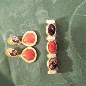 ❤️HP❤️GENUINE STONES PIERCED EARRINGS AND MATCHING PIN SET
